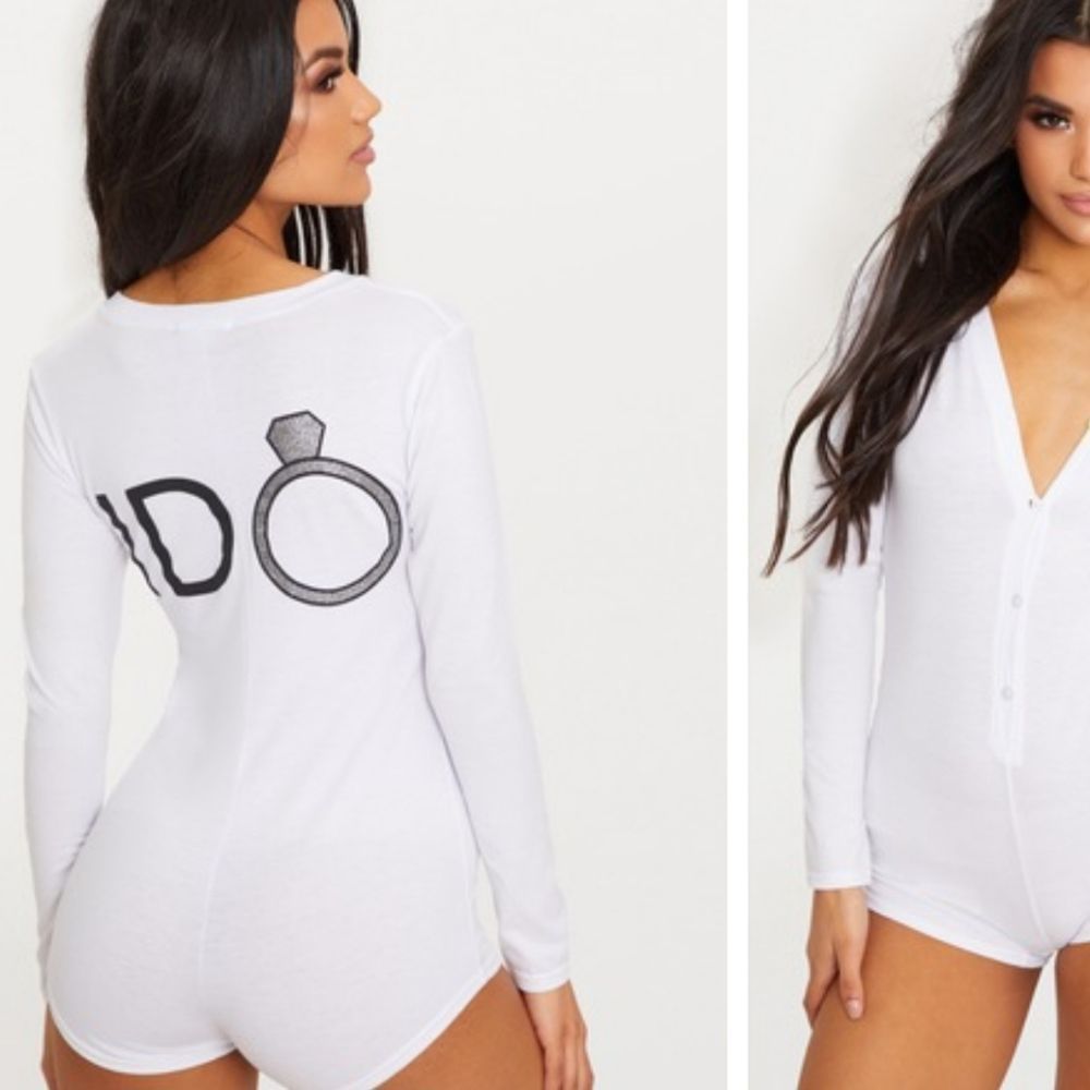 PrettyLittleThing White Bride I Do Slogan Romper women's size 6 wedding …